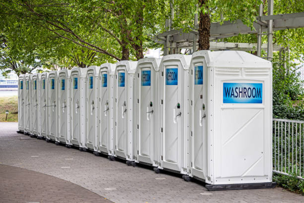 Best Temporary restroom rental  in St John, KS