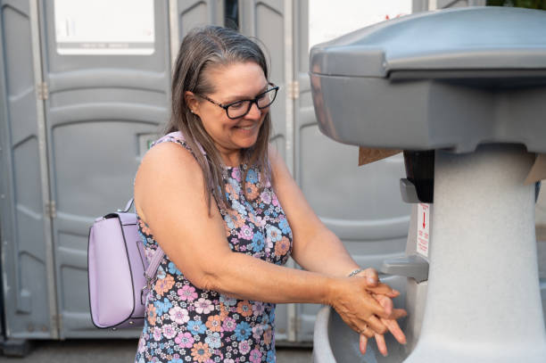 Best Porta potty rental for parties  in St John, KS